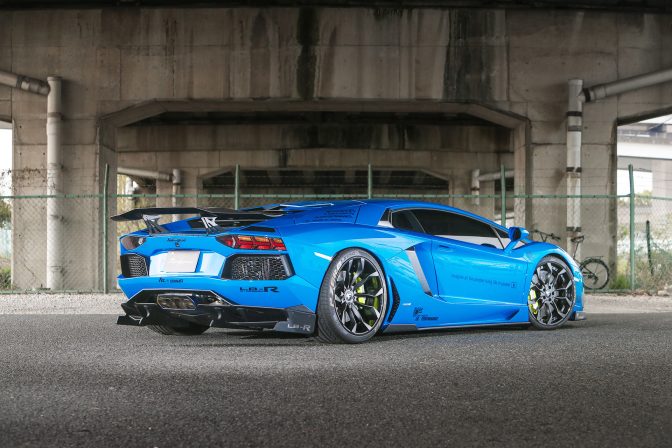 Lamborghini Aventador LP 700-4 Liberty Walk Rear Wing