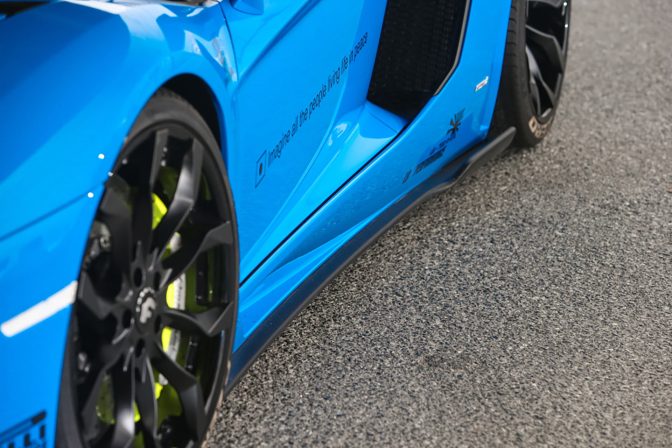 Lamborghini Aventador LP 700-4 Liberty Walk Side Skirts