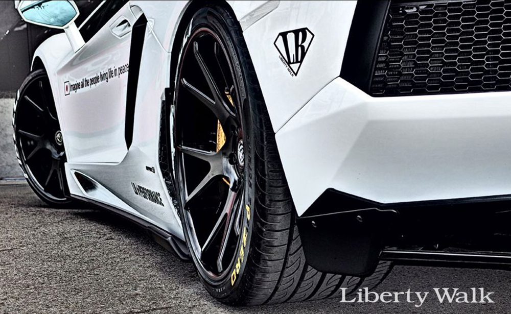 1/18 T&P Lamborghini Aventador Liberty Walk LB Performance LV