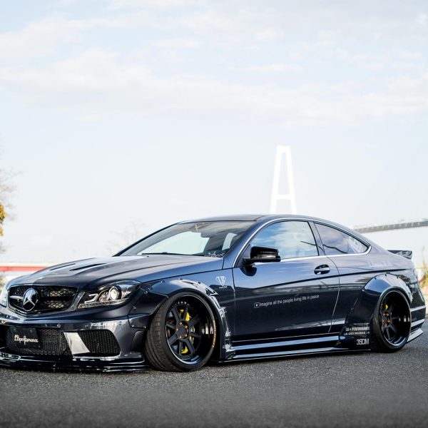 Liberty Walk Body Kits | Mercedes-Benz