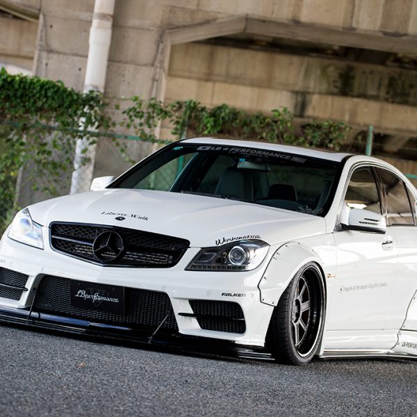 Liberty Walk Body Kits | Mercedes-Benz