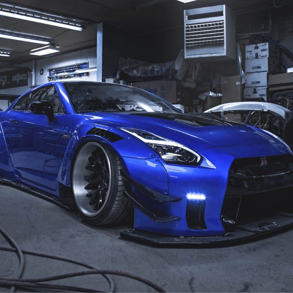 LB★Silhouette Works GT 35GT-RR Body Kit | Liberty Walk