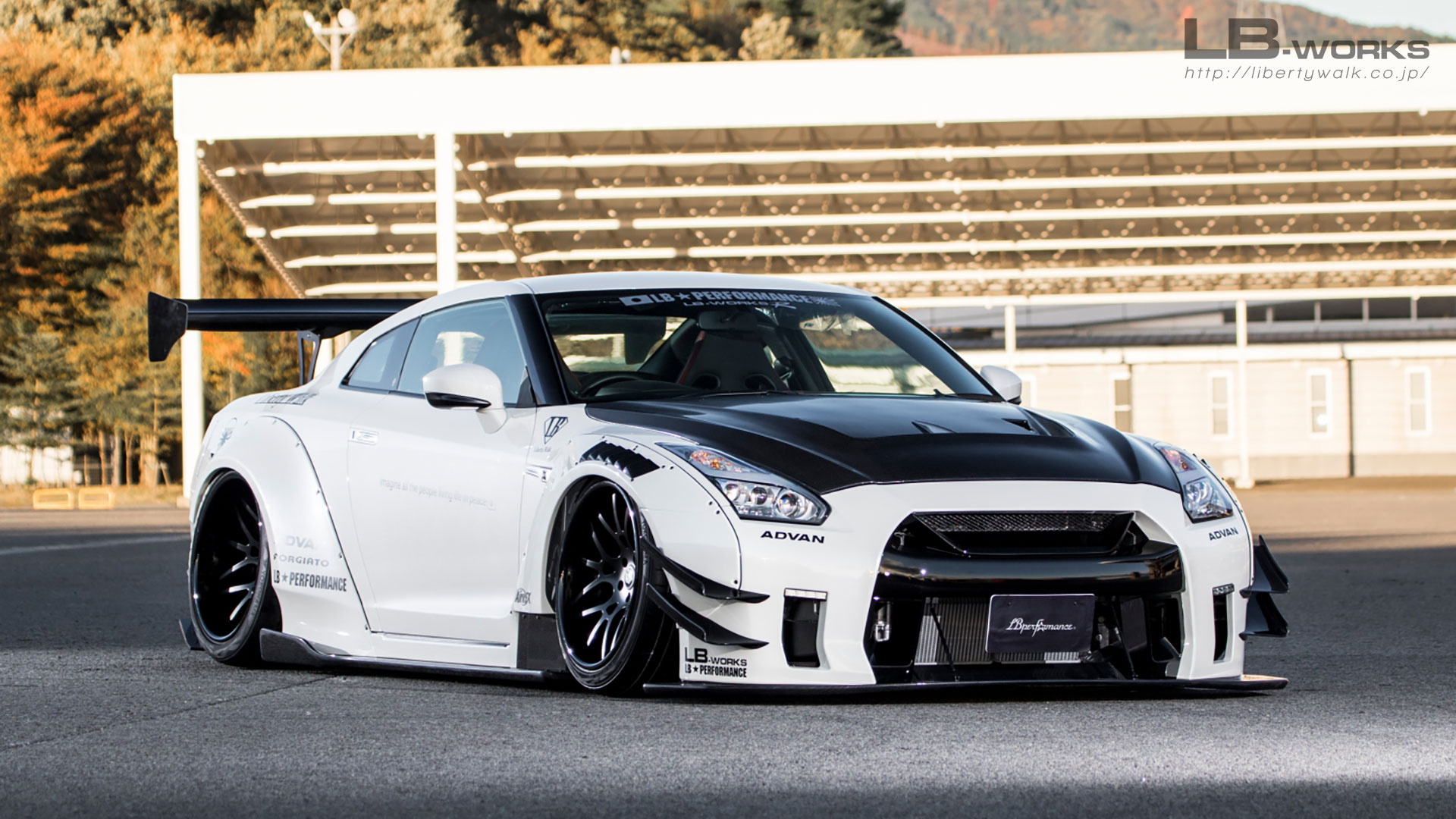 LB☆Works Nissan GT-R R35 Type 2 Body Kit | Liberty Walk