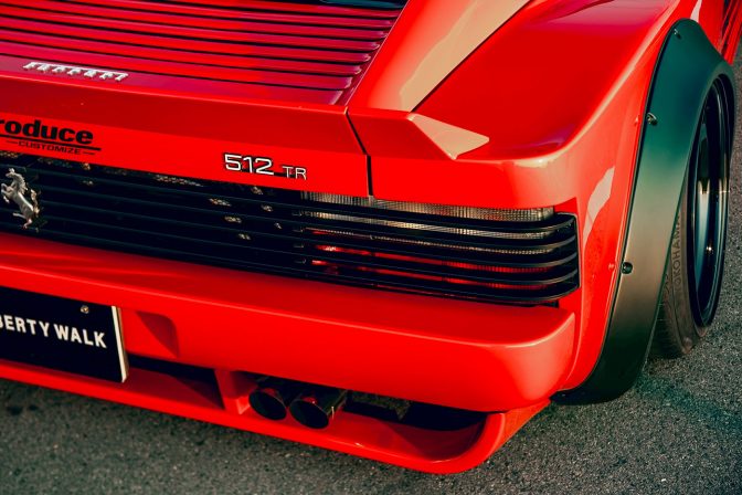 Liberty Walk Ferrari 512 TR