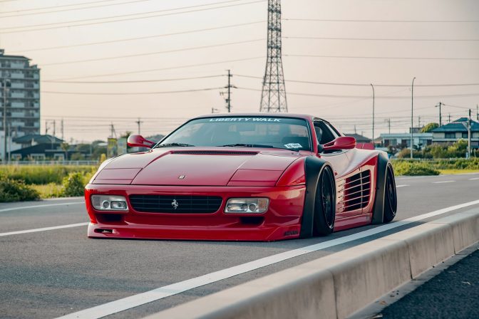 Liberty Walk Ferrari 512 TR