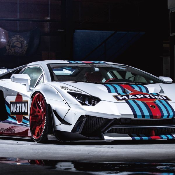 LB★Silhouette WORKS Lamborghini Murciélago GT EVO