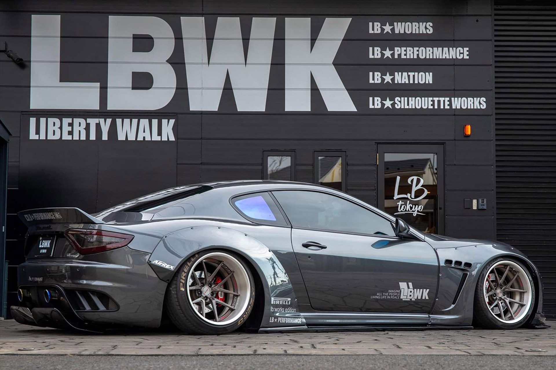 Liberty Walk - LB★Works Maserati GranTurismo MC Stradale Side Diffusers