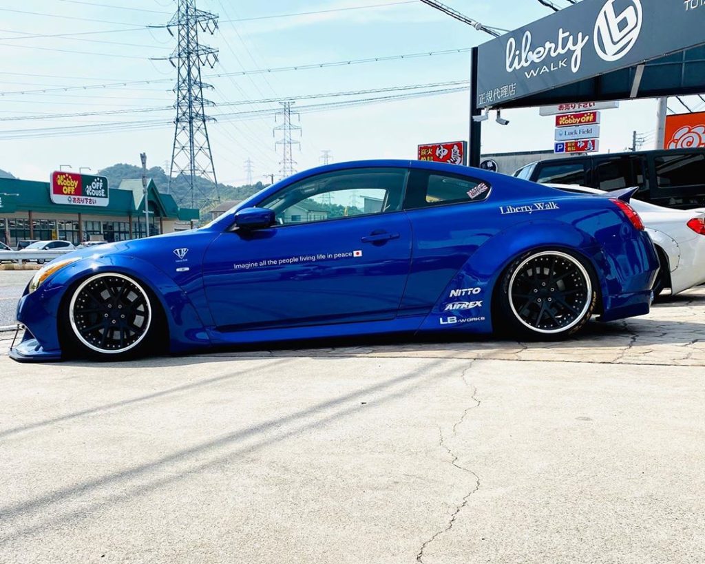 Liberty Walk Infiniti G37 Body Kit