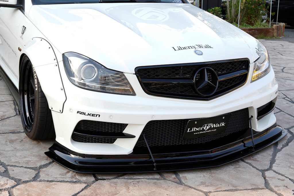 LB★Works Mercedes-Benz C63 Sedan (2007-2014)