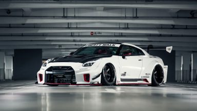 LB★Silhouette Works GT 35GT-RR Body Kit