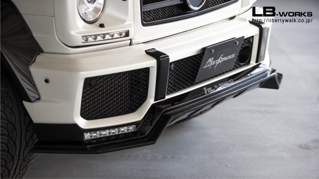 Liberty Walk Mercedes G63 G-Wagon w463 Body Kit