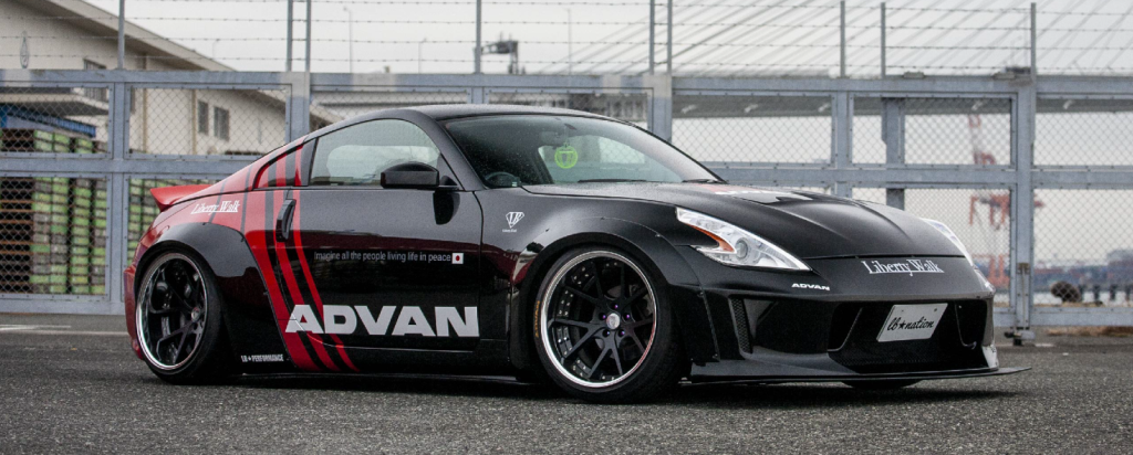 Nissan 350Z Liberty Walk Wide Body Kit Z33