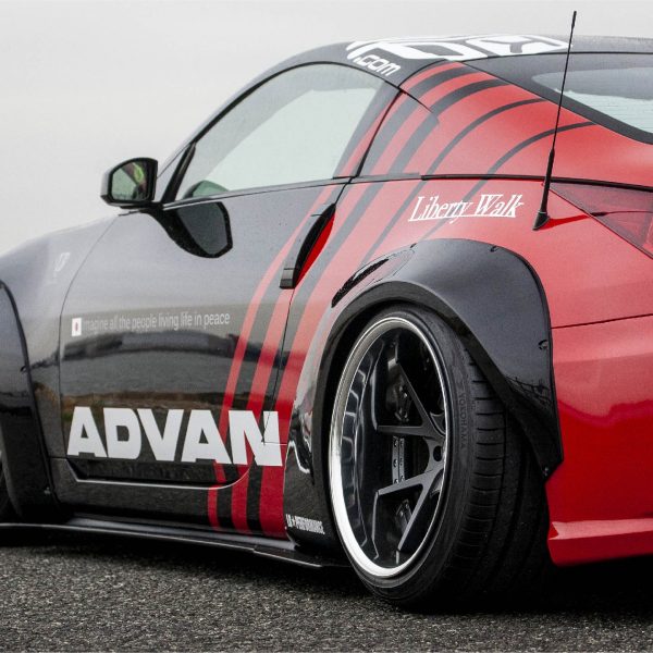 LB★Nation Nissan Z33 (350Z) Works Kit (20032009)