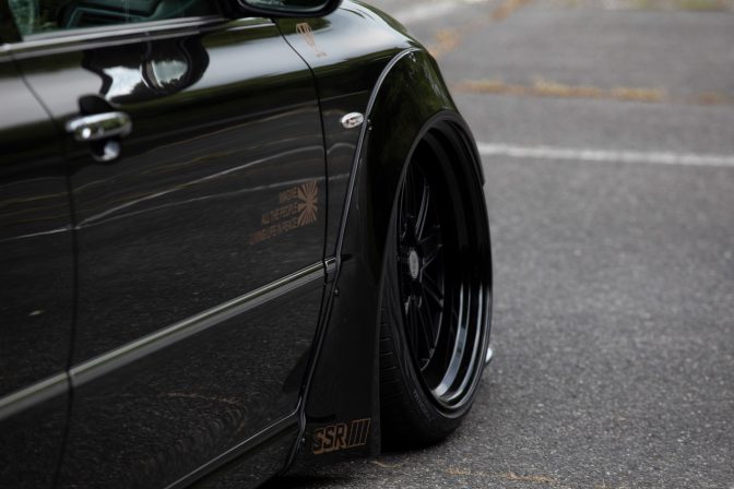 Liberty Walk K-BREAK Toyota Crown Front Fenders