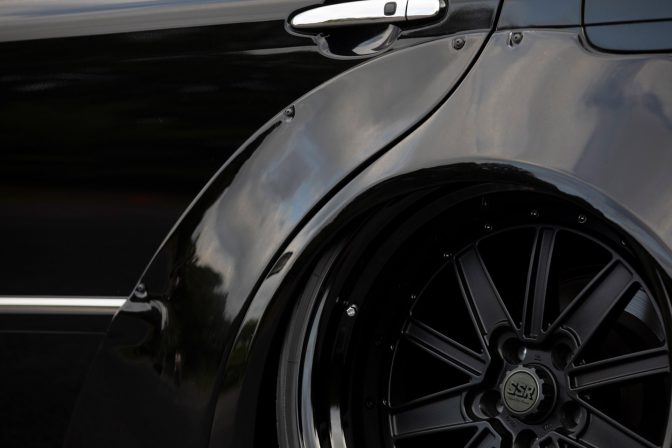 Liberty Walk K-BREAK Toyota Crown Rear Fenders
