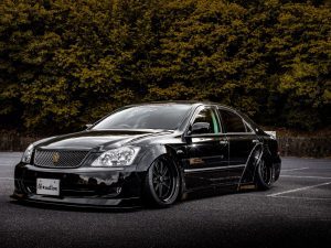 Liberty Walk Toyota Crown