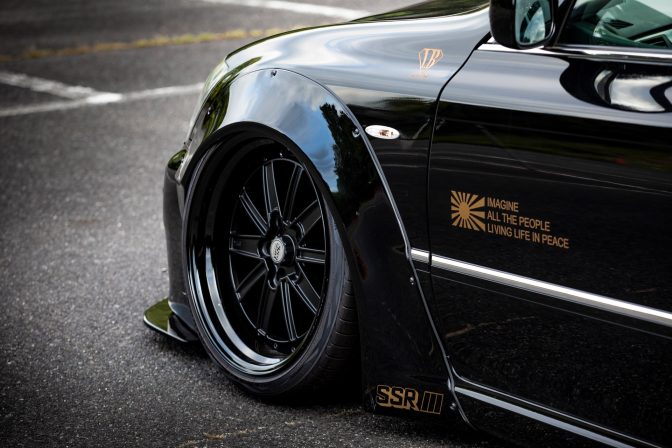 Liberty Walk Toyota Crown Widebody Kit