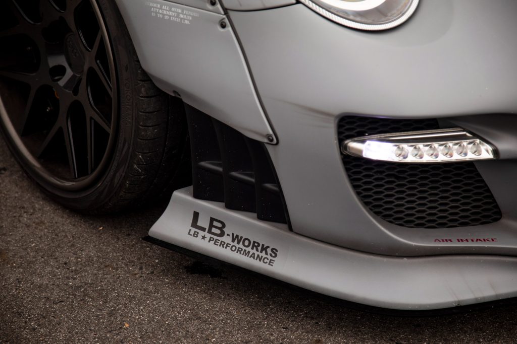 Liberty Walk Porsche 911 Turbo Ver. 1 Body Kit