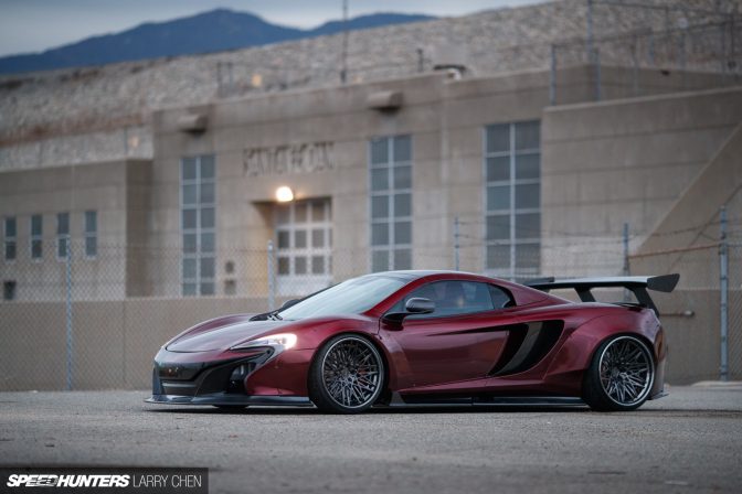 Liberty Walk McLaren MP4-12C / McLaren 650S Complete Body Kit