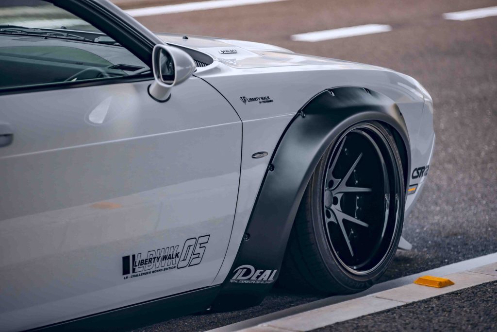 Liberty Walk Dodge Challenger Widebody Kit