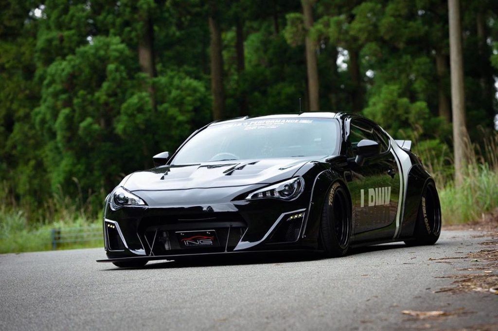 Liberty Walk FRS/86/BRZ