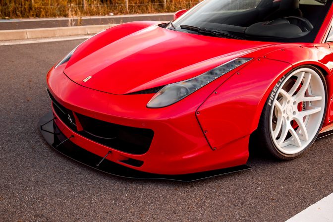 Liberty Walk Ferrari 458 wide body kit