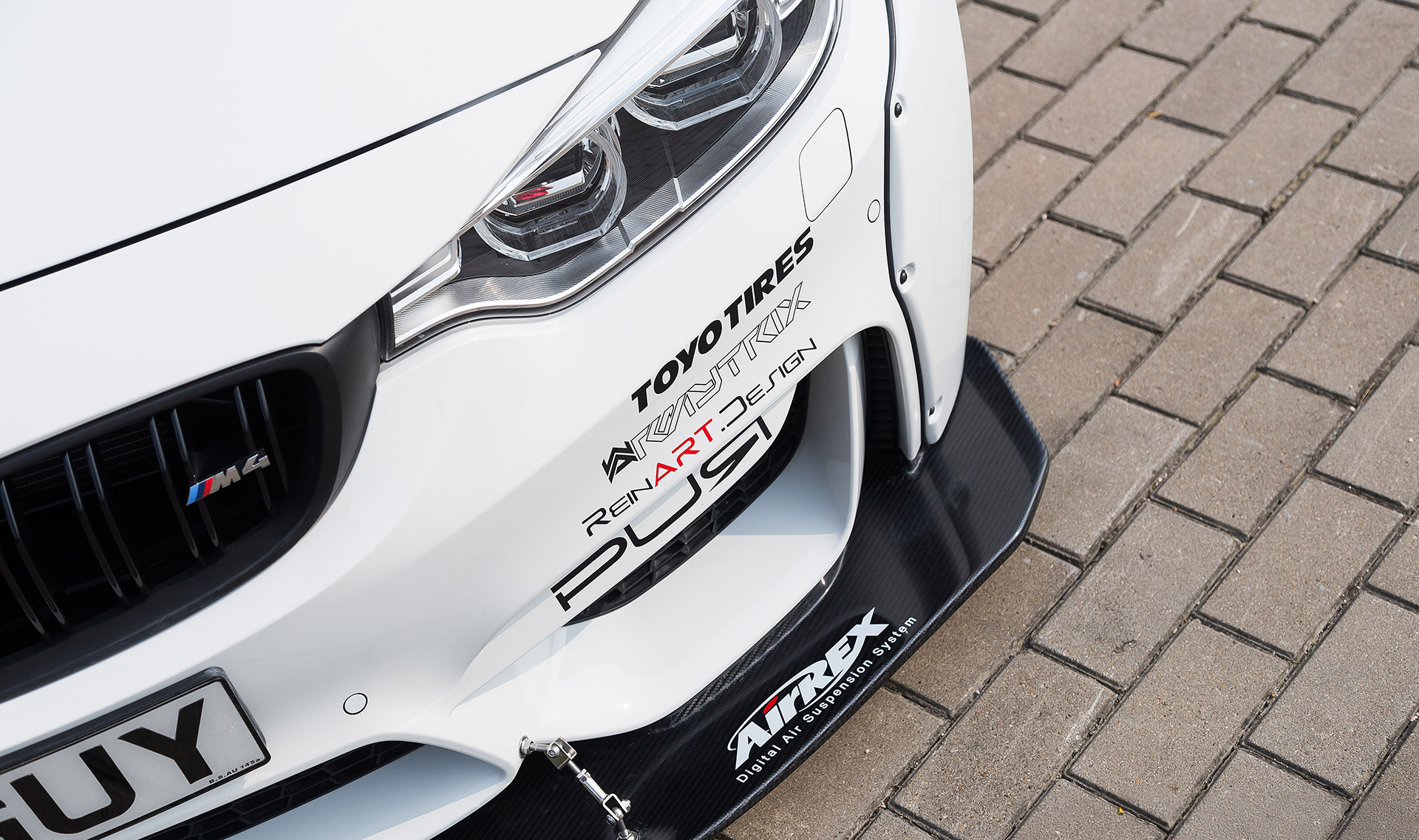 Liberty Walk BMW M4 WORKS