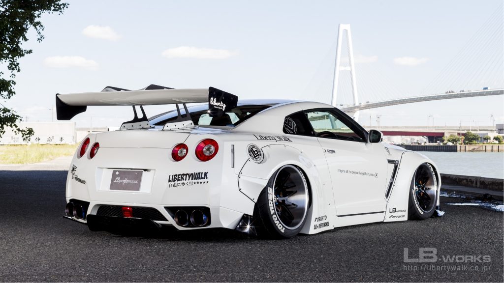 Liberty Walk NISSAN GT-R R35 type1.5