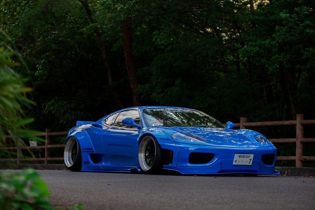 Liberty Walk Ferrari 360