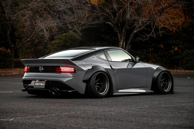 Liberty Walk Nissan Z Wing 400Z Rear Spoiler Ducktail