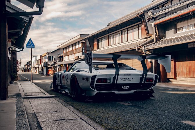 Liberty Walk Lamborghini Miura Body Kit