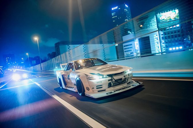 Liberty Walk Nissan R32 Skyline Body kit