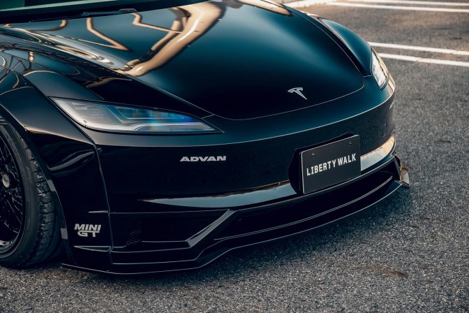 Tesla Model 3 Liberty Walk