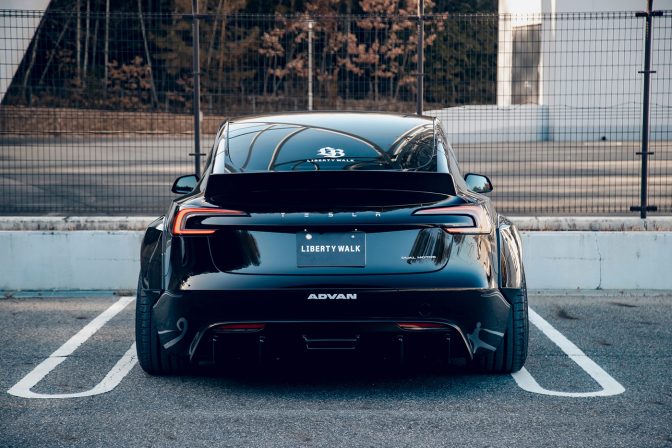 Tesla Model 3 Liberty Walk