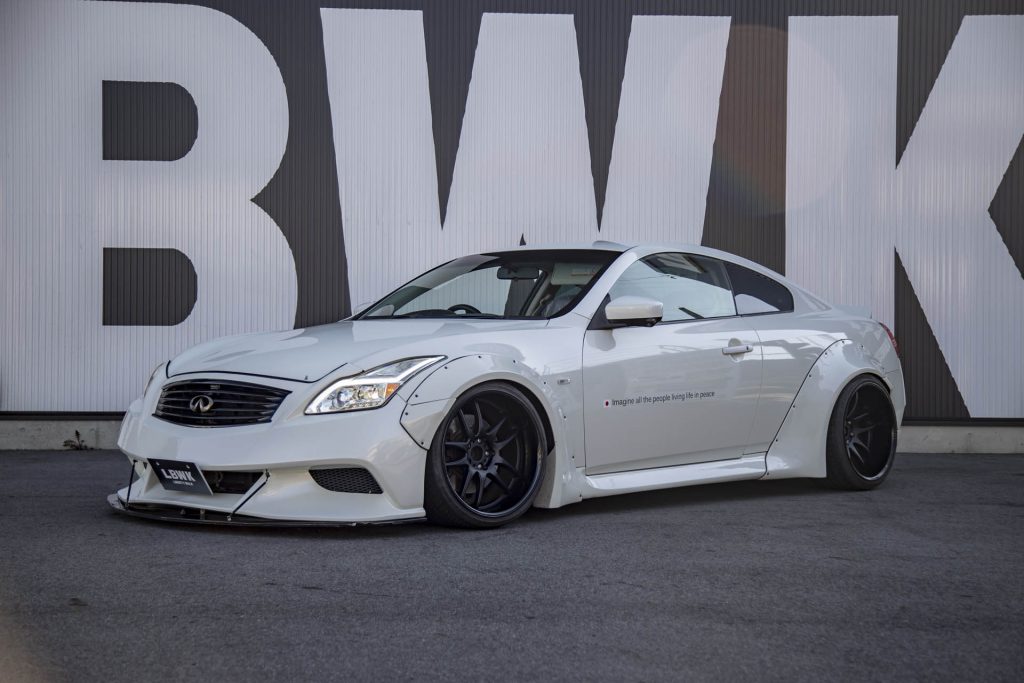 Liberty Walk Infiniti G37 Wide Body Kit
