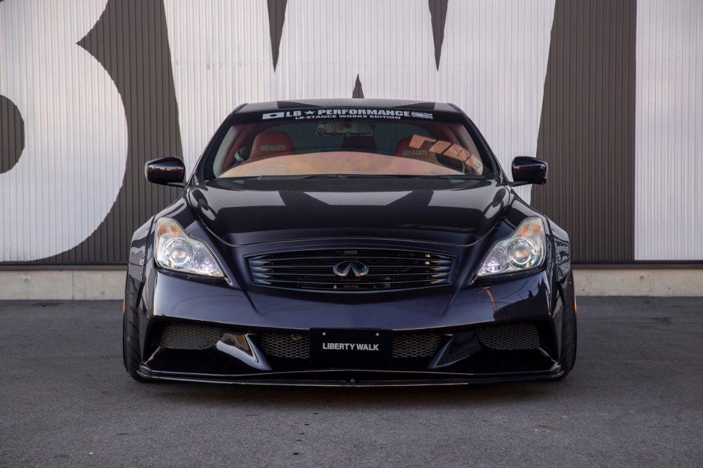 Liberty Walk Infiniti G37 Wide Body Kit