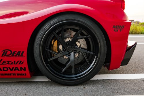 Liberty Walk LB-Silhouette WORKS Ferrari 458 GT Wide Body Kit