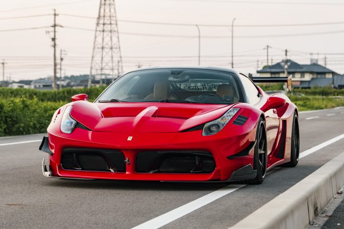 Liberty Walk LB-Silhouette WORKS Ferrari 458 GT Wide Body Kit