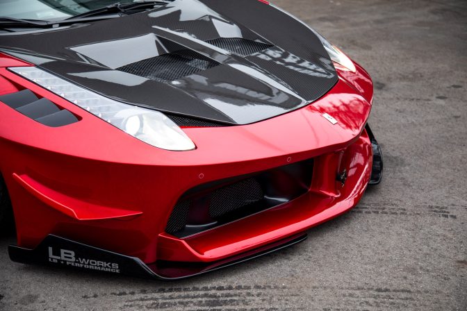 Liberty Walk LB-Silhouette WORKS Ferrari 458 GT Wide Body Kit