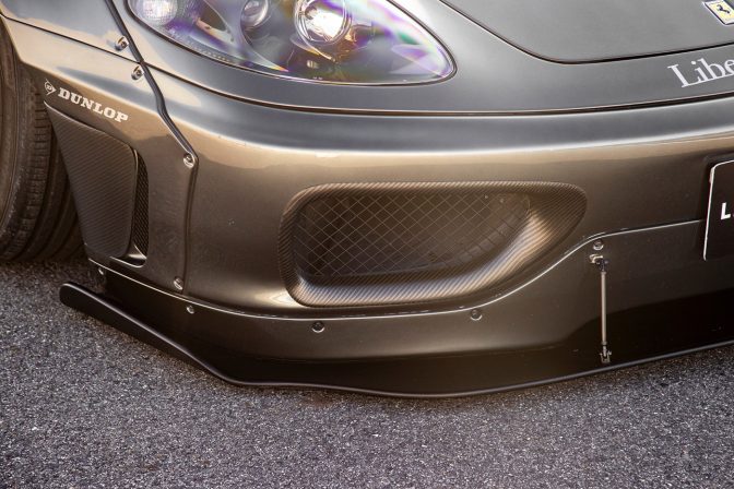 Liberty Walk Ferrari 360 wide body kit