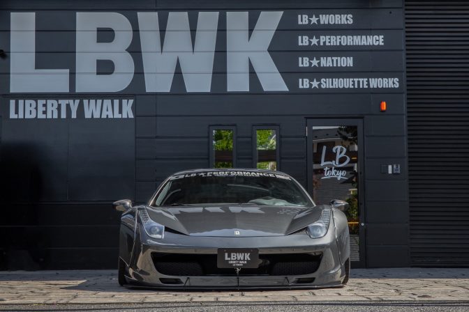 Liberty Walk Ferrari 458 wide body kit