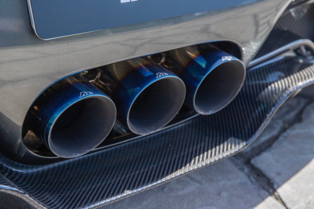 Liberty Walk Ferrari 458 wide body kit