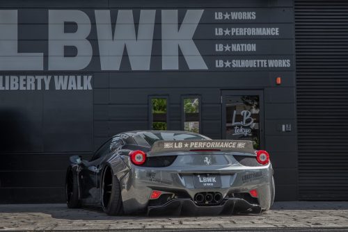 Liberty Walk Ferrari 458 wide body kit