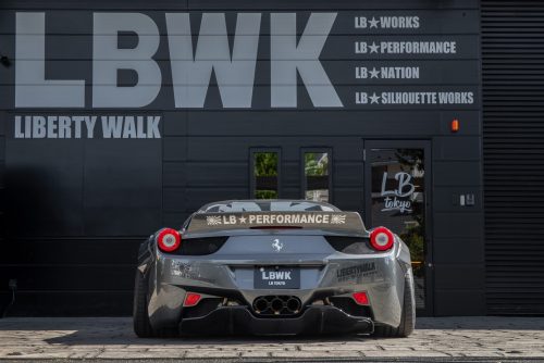Liberty Walk Ferrari 458 wide body kit