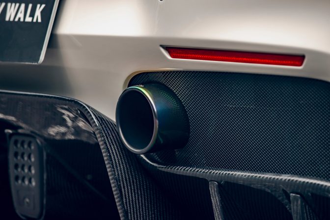 Liberty Walk Ferrari 488 wide body kit