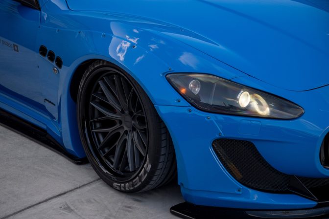 Liberty Walk Maserati GranTurismo Body Kit