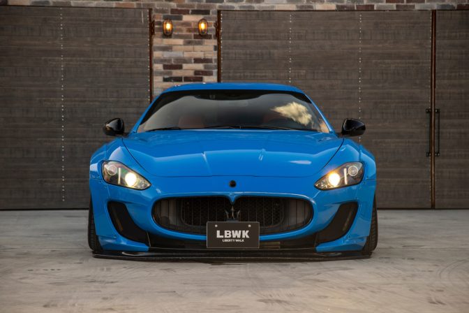 Liberty Walk Maserati GranTurismo Body Kit