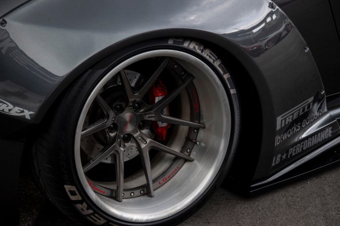 Liberty Walk Maserati GranTurismo Body Kit