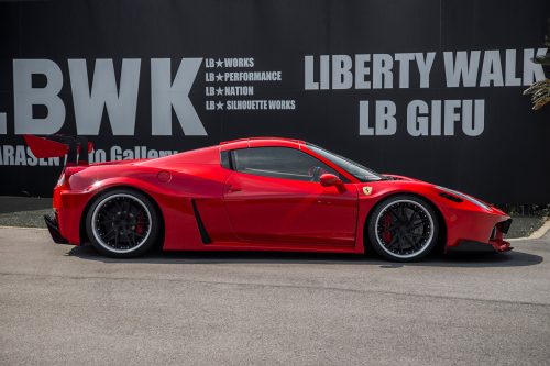 Liberty Walk LB-Silhouette WORKS Ferrari 458 GT Wide Body Kit