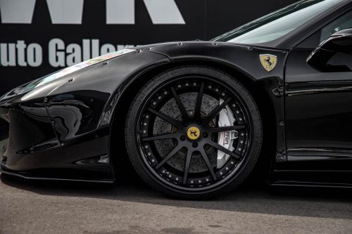 Liberty Walk Ferrari 458 wide body kit